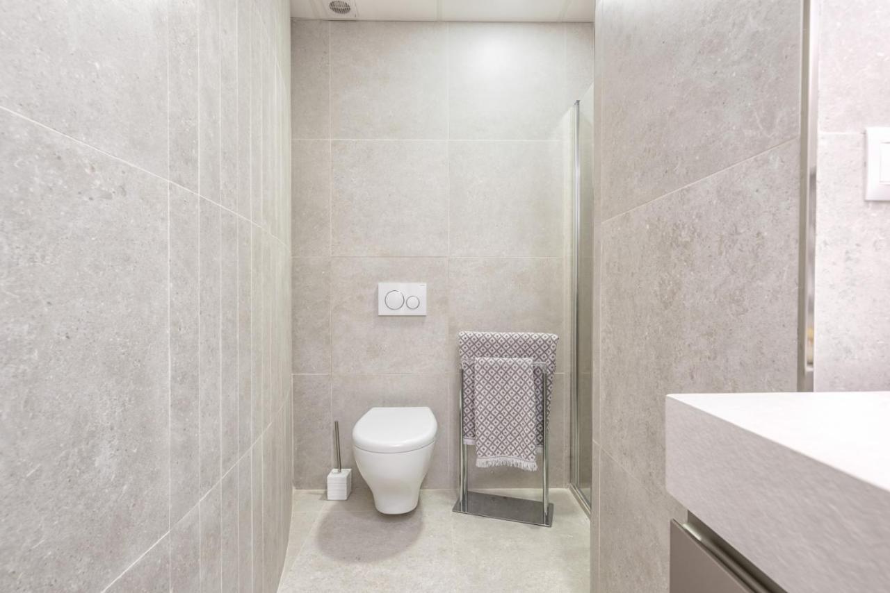 Pinzon Apartment In Malaga By Solaga Holiday Homes Экстерьер фото